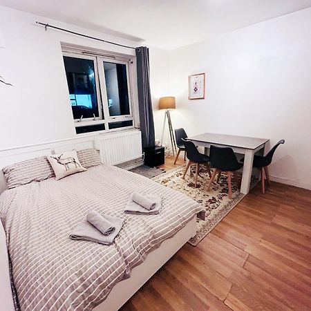Spacious Flat With 2 To 3 Bedrooms In Central Londra Exterior foto