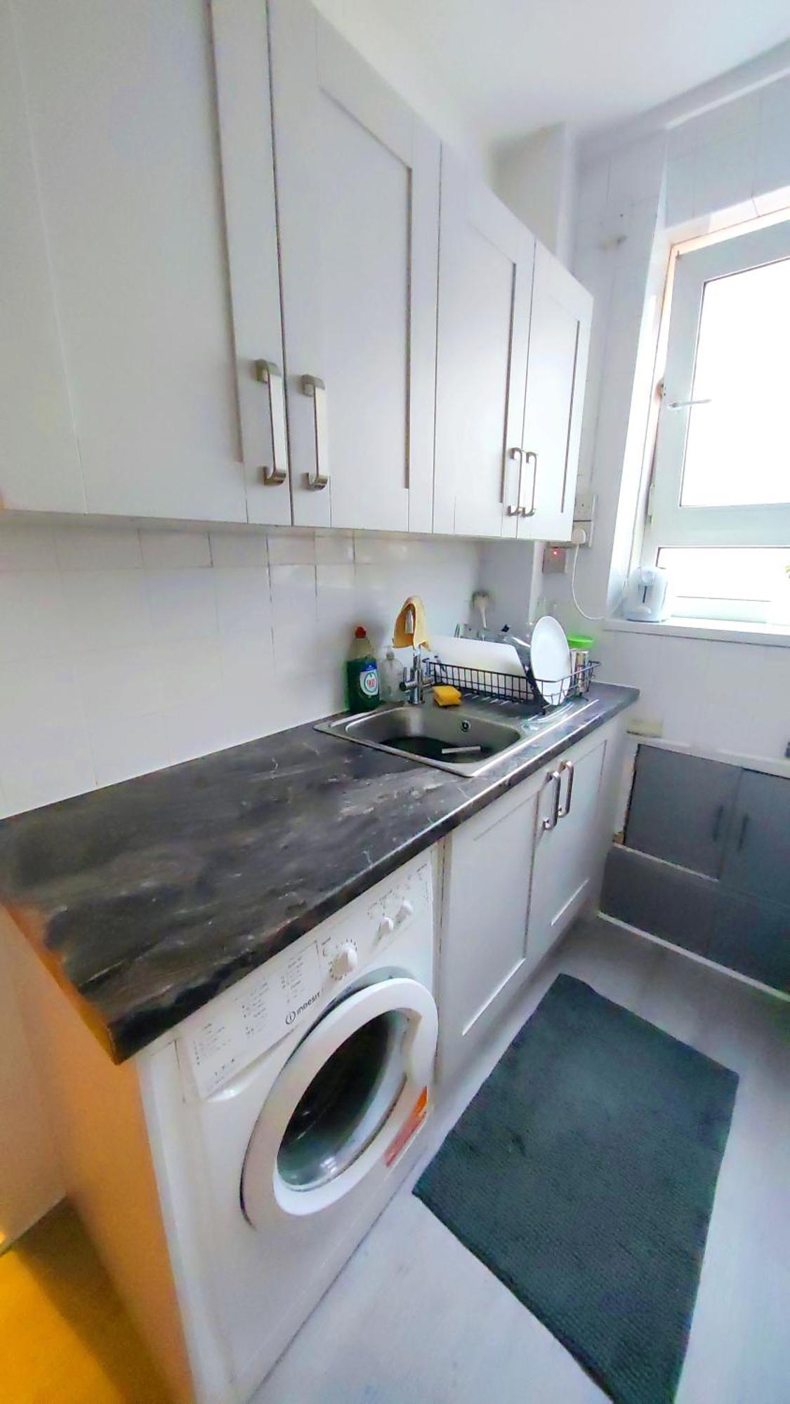 Spacious Flat With 2 To 3 Bedrooms In Central Londra Exterior foto